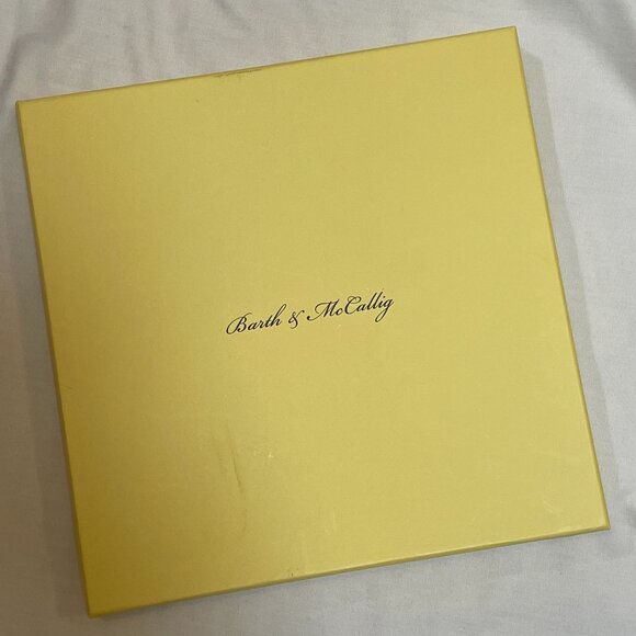 Barth & McCallig Scarf Golf Themed Purple New in Box - Picture 3 of 3